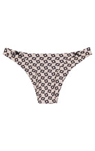 Load image into Gallery viewer, TRIANGLE DETAIL BIKINI TOP 48100320.48110379 SYMMETRY Lenny Niemeyer 25