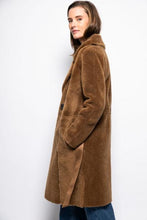 Load image into Gallery viewer, Coat WoolTeddy 161134 - Fio d&#39;Água Shop Online