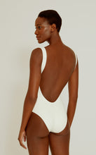 Load image into Gallery viewer, Rings Detail V One Piece 32 Off White Lenny SS22