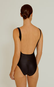 Embellished Classic One Piece 808 Black Lenny SS22